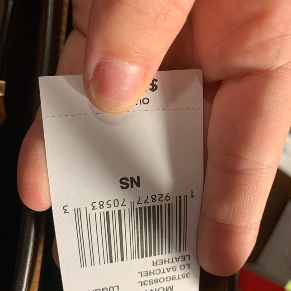 Authentic Michael Kors Purse - Picture 8 of 8